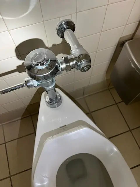 Fixture installation and repair for Pipe Repair in Island Lake